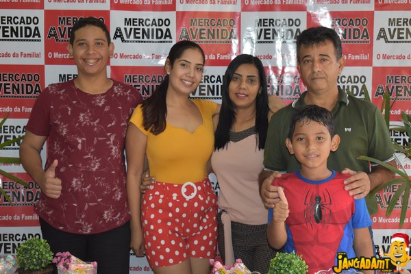 Mercado Avenida - Confraternização