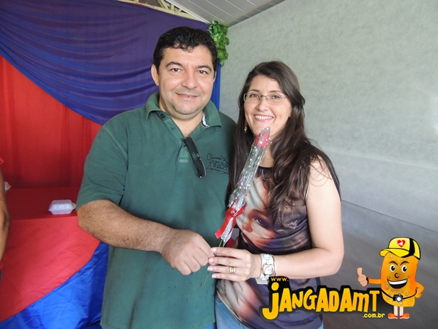 Empresários Orlando Mendes e Sandra Mendes: 5ª edição do café da manhã para as mamães