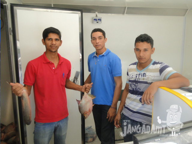 Secretário de Desenvolvimento Rural, Esmael, juntamente com os técnicos agropecuários da secretaria