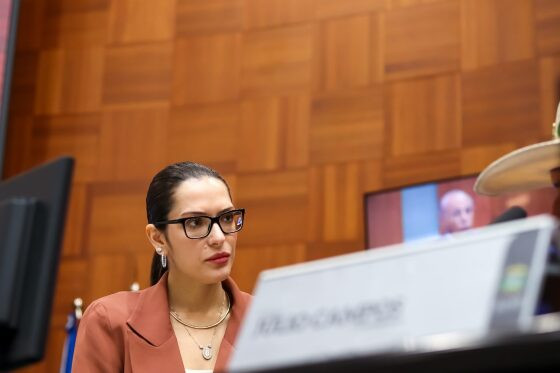 Janaina diz que pagamentos foram ilegais; Governo seguiu STF e economizou quase R$ 400 milhões em acordo