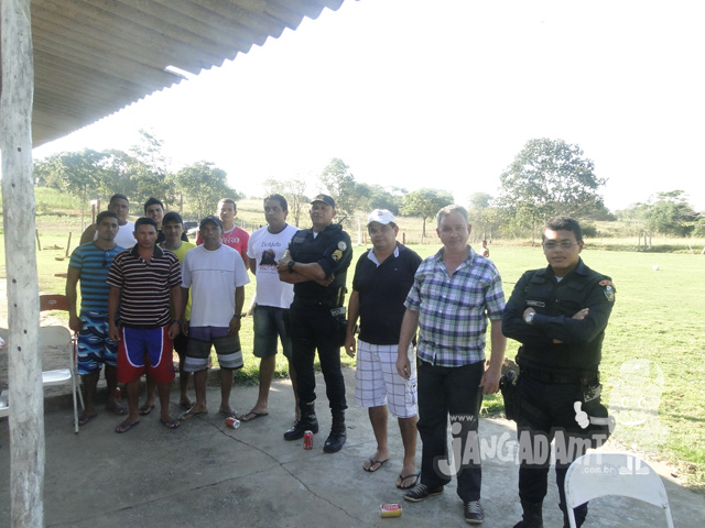 Presidente de equipes, juntamente com o secretário Júnior, comandante da PM Sargento Freitas e o presidente do CONSEG Odagir