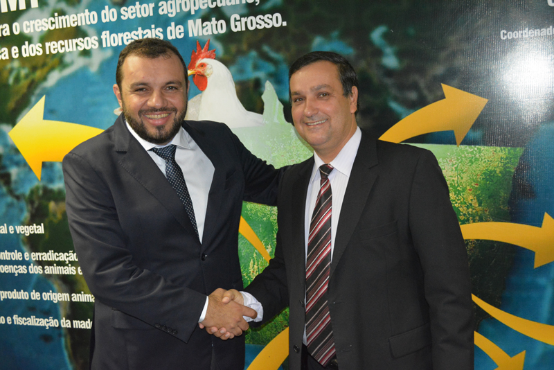 Secretário estadual de Agricultura Familiar e Regularização Fundiária, Suelme Fernandes, e o novo presidente da Empaer, Layr Mota